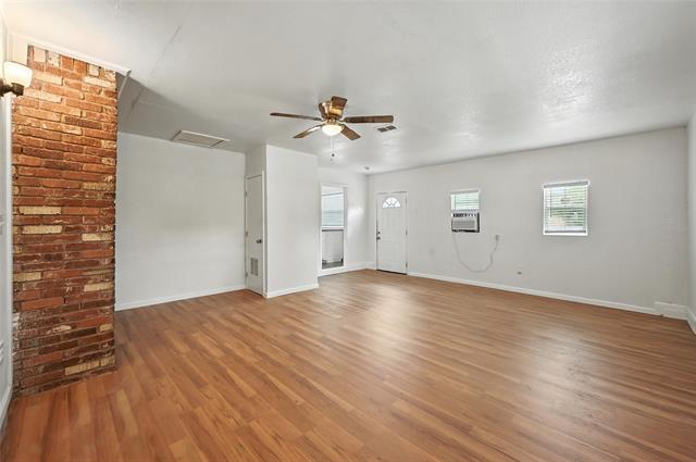 Building Photo - 5600 Conroy St