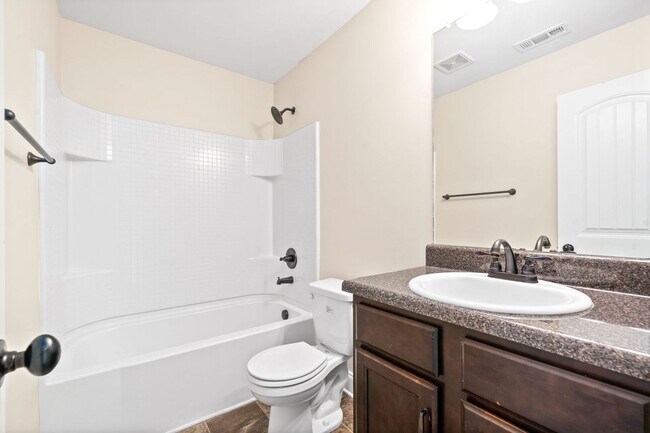 Building Photo - 2976 McManus Cir
