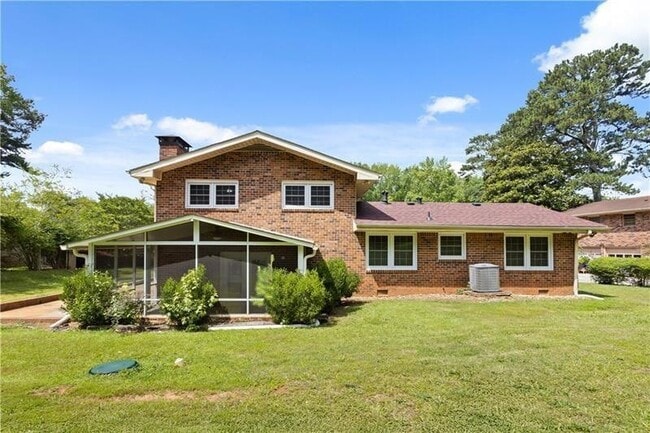 Building Photo - 3082 Briarleaf Dr