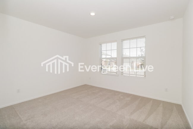 Building Photo - 1105 Nesting Bird Dr