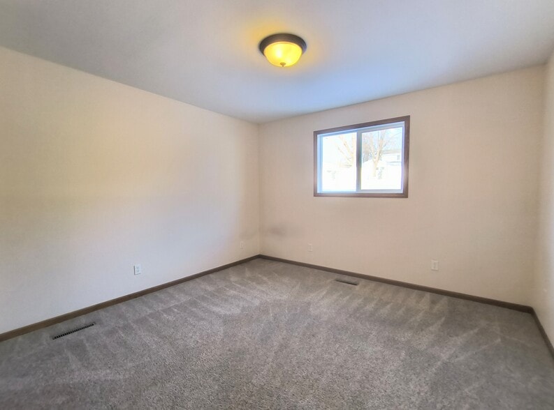 Bedroom 2 - 108 Center Street Ct