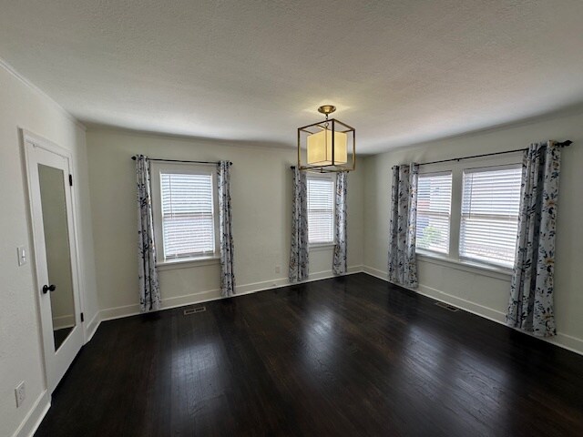 Building Photo - 212 Edgemere Ct