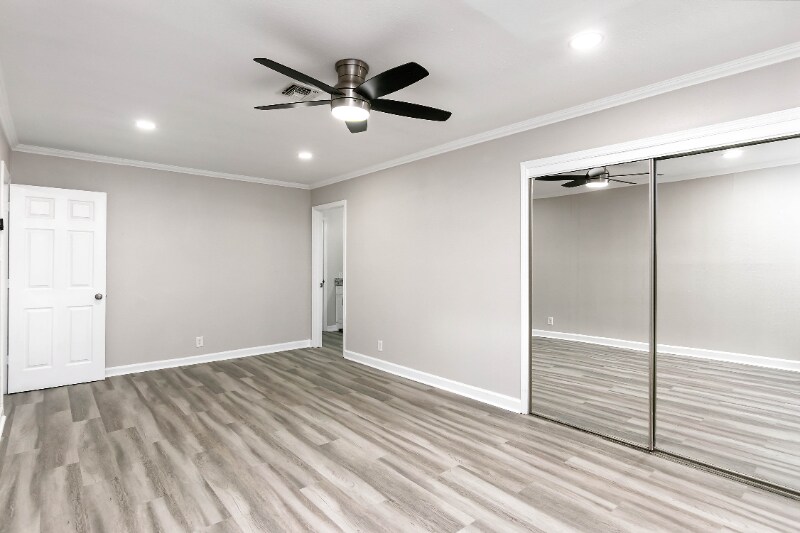 Building Photo - 11818 Gravetree St