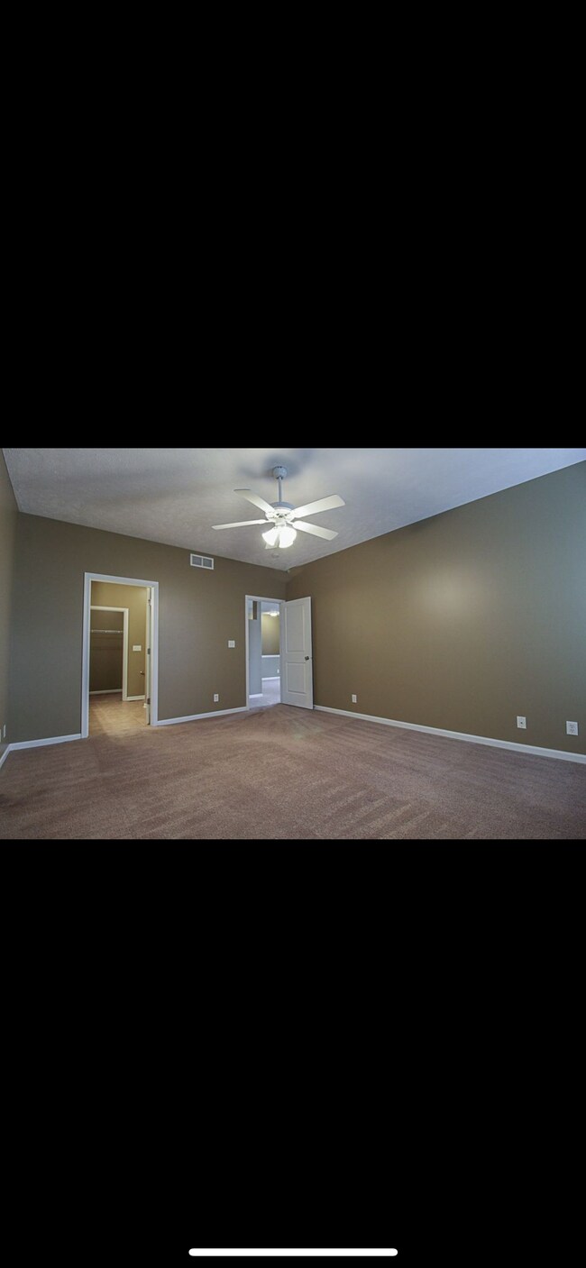 Building Photo - 5523 Sandhutton Ct