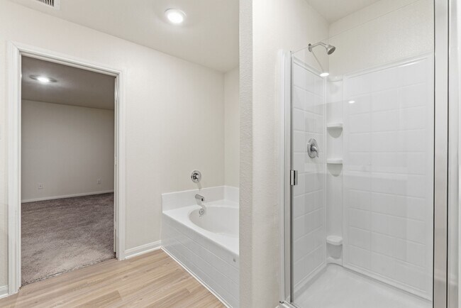 Building Photo - 345 Lone Mountain Dr