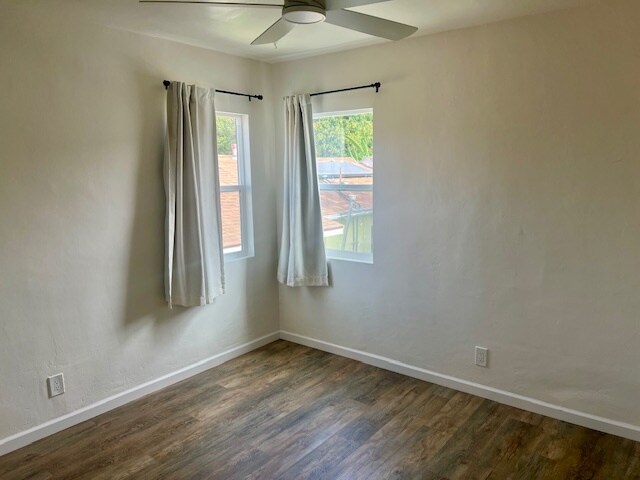 Building Photo - 5307 Roseland St