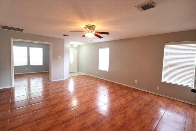 Building Photo - 811 Slate Valley Ln