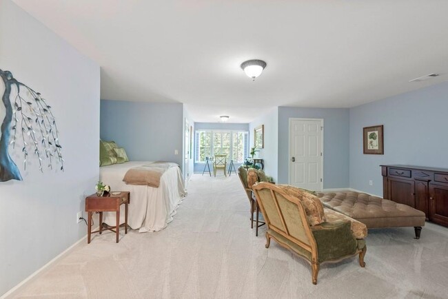 Building Photo - 1467 Wembley Ct NE