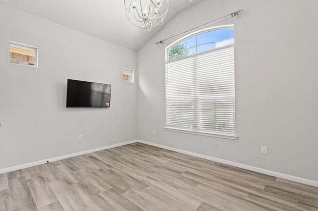 Building Photo - 21824 Agarito Ln