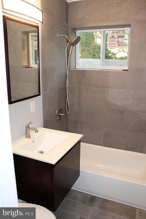 Building Photo - 5131 Chillum Pl NE