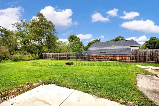 Building Photo - Darling 2 Bedroom Home in Middleville