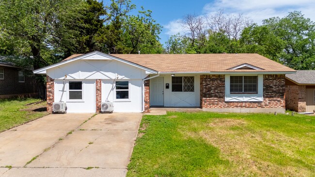 Building Photo - Rent to Own in Midwest City!