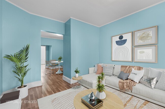Primary Photo - 122 Mallory Ave