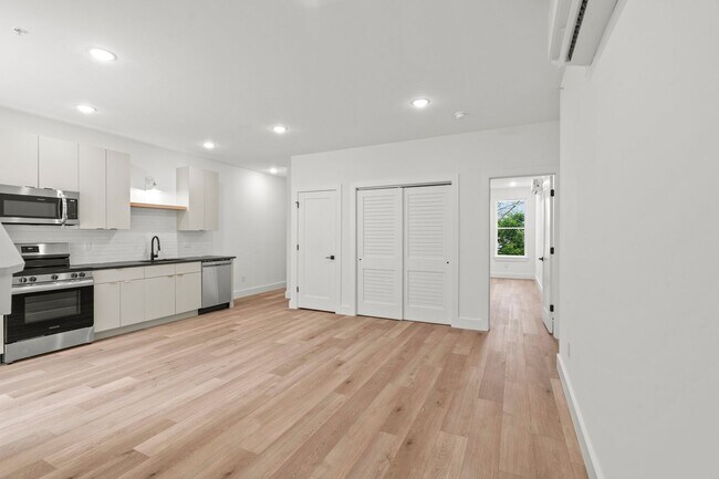 Building Photo - 5019 Pentridge St