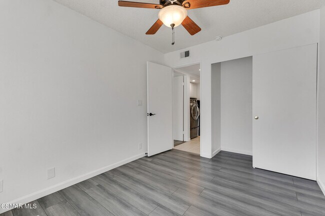 Building Photo - 1912 Heywood St