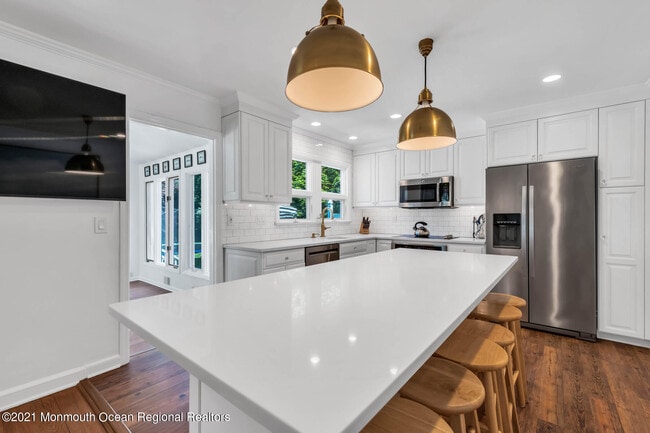 Building Photo - 200 Lorraine Ave