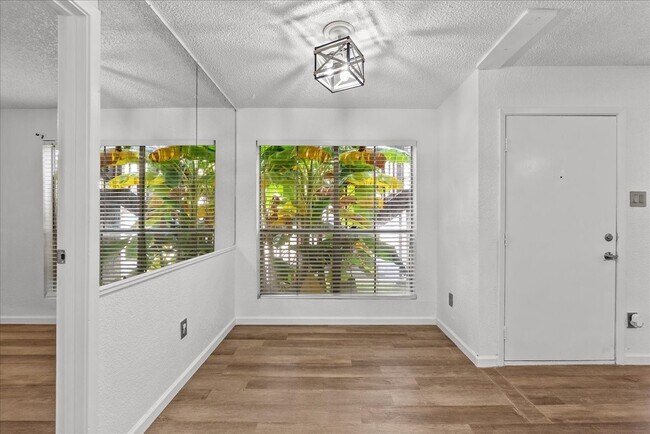 Building Photo - 1500 Bay Area Blvd