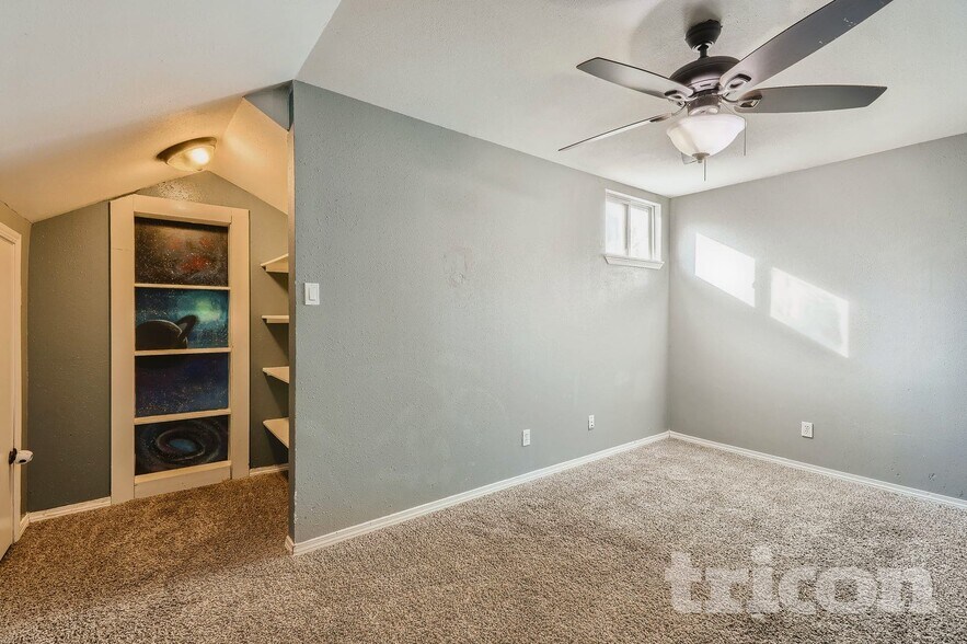 Building Photo - 418 Tammy Dr