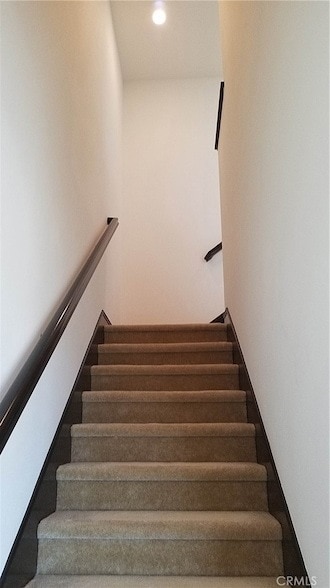 Building Photo - 908 N Acacia Ct