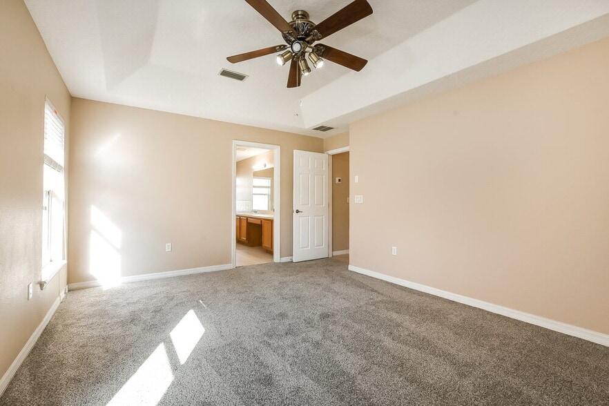 Building Photo - 13013 Baybrook Ln