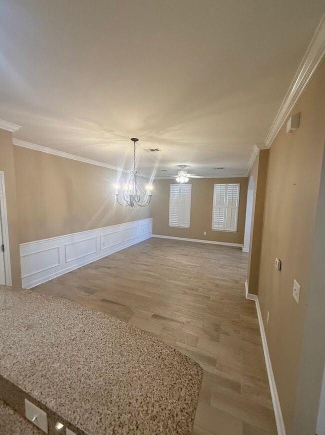 Building Photo - 951 Hendrick Ave