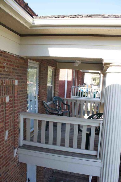 Balcony - 221 W 38th St
