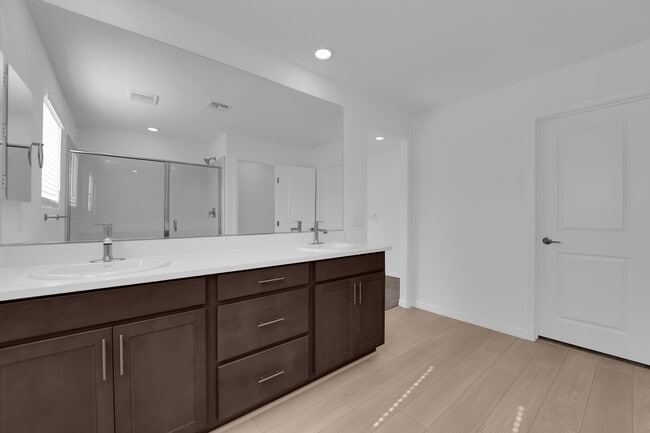 Building Photo - 10263 Estancia Hl St