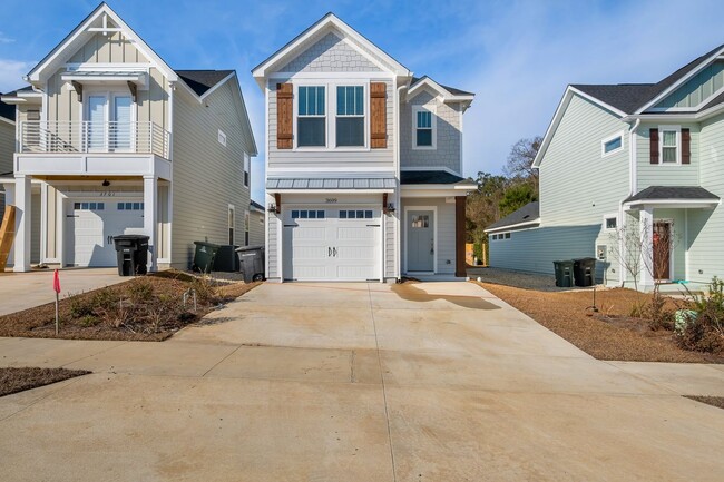 Primary Photo - Brand New Home In Canopy - Next To HCA & TMH