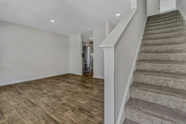 Building Photo - 227 Roper St