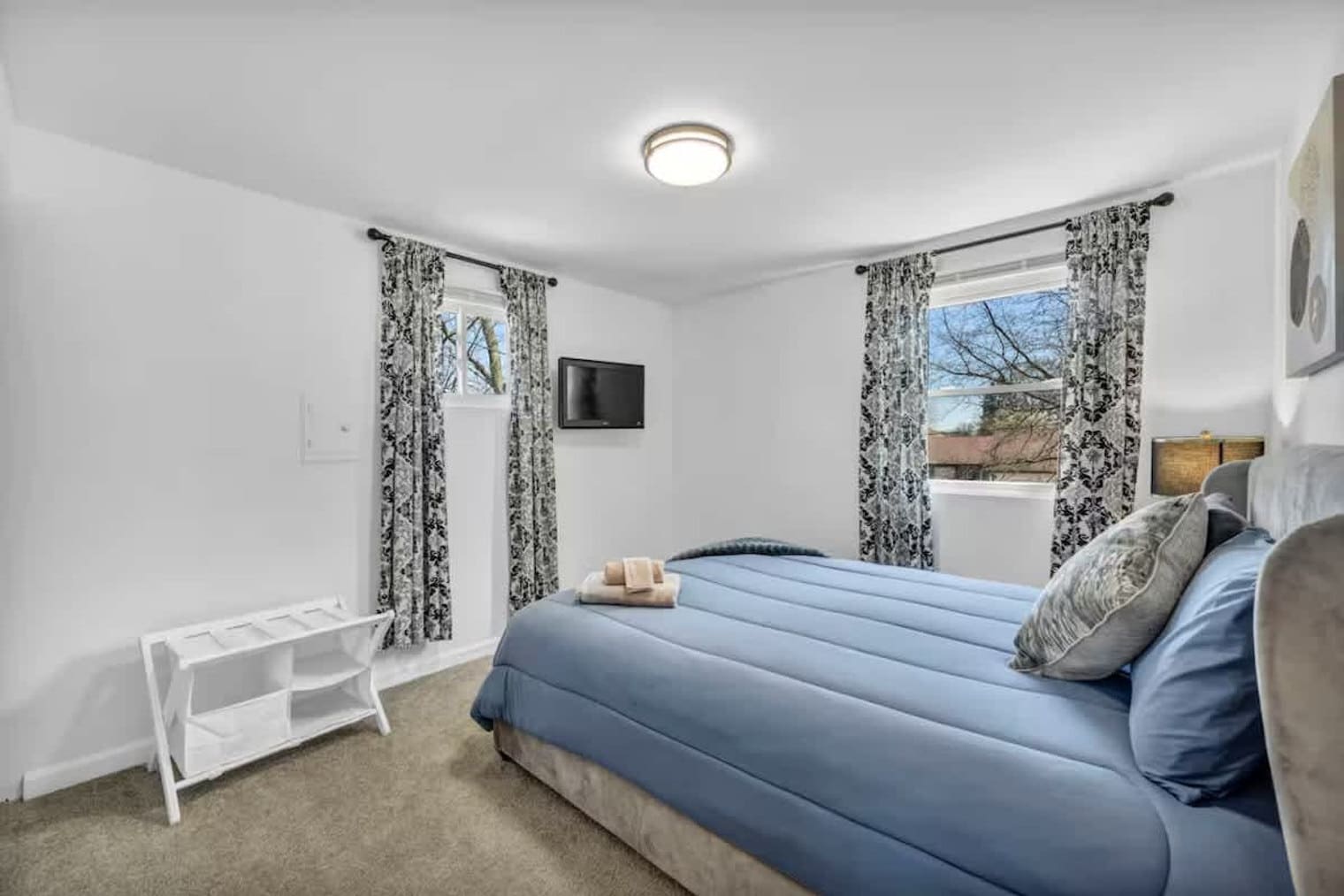 Building Photo - 113 Madison Ave