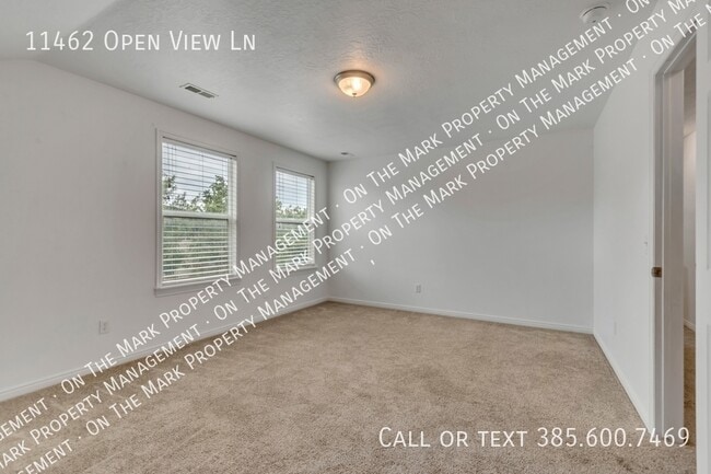 Building Photo - 11462 Open View Ln
