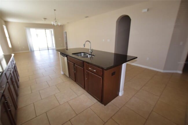 Building Photo - 2021 Beacon Landing Cir