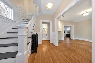 Building Photo - 6 Murdock Terrace