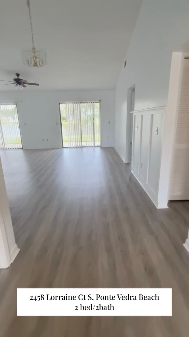 Building Photo - 2458 Lorraine Ct S