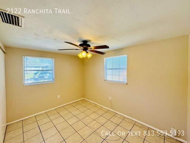 Building Photo - 2122 Ranchita Trail