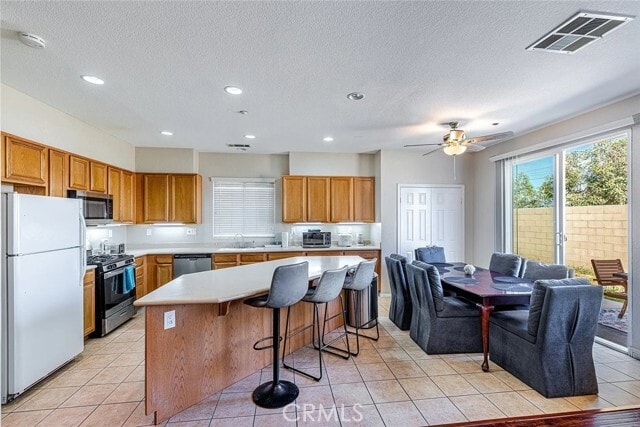 Building Photo - 16526 Braeburn Ln
