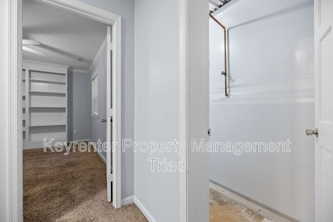 Building Photo - 4902 Tower Rd