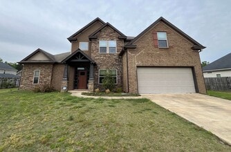 Building Photo - Located in Wrenwood Subdivision!!
