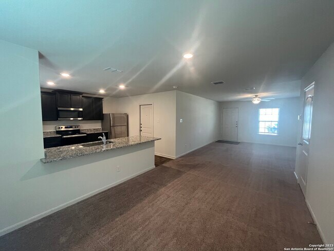 Building Photo - 11026 Chatham Ct