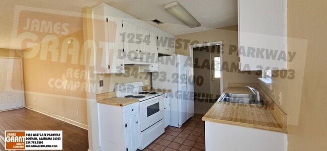 Building Photo - 3178 Denton Rd