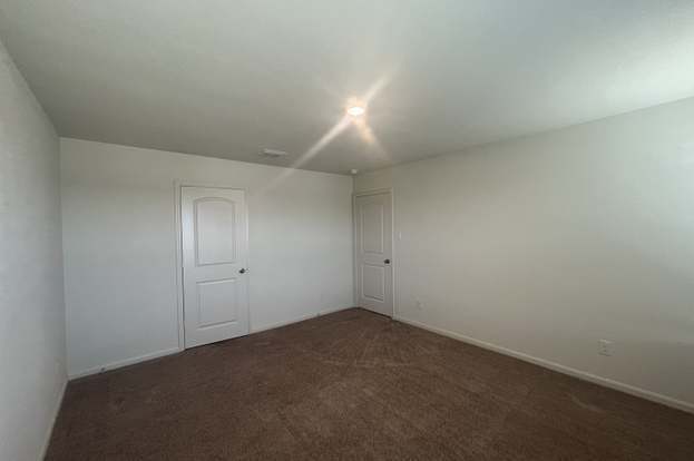 Building Photo - 11026 Chatham Ct