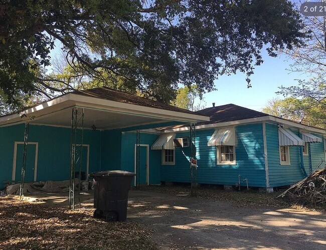 Building Photo - 4348 Bawell St