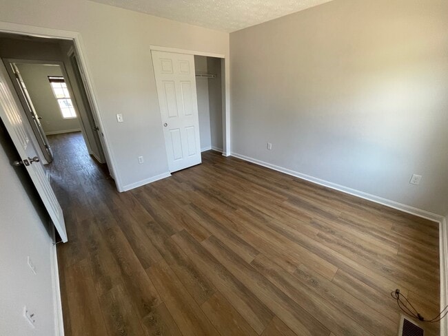 Building Photo - 5022 Dayflower Dr