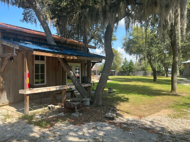 Building Photo - 3610 Conwick Dr