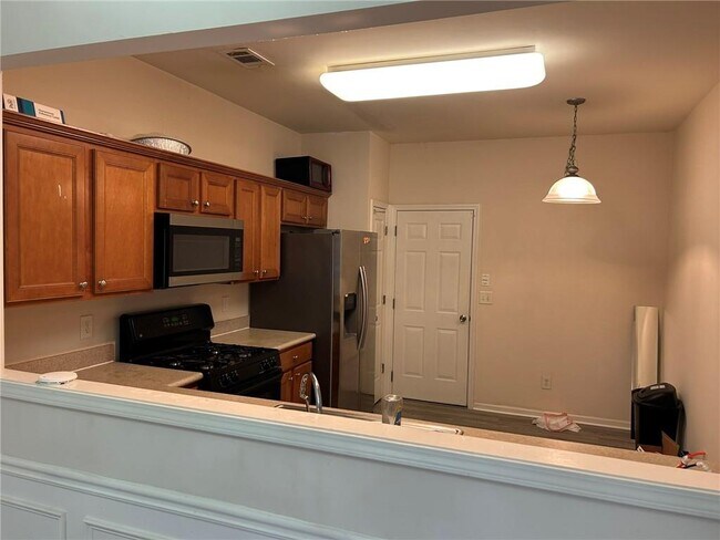 Building Photo - 2063 Hailston Dr NW