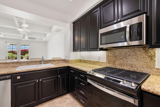 Building Photo - 2801 Via Calderia