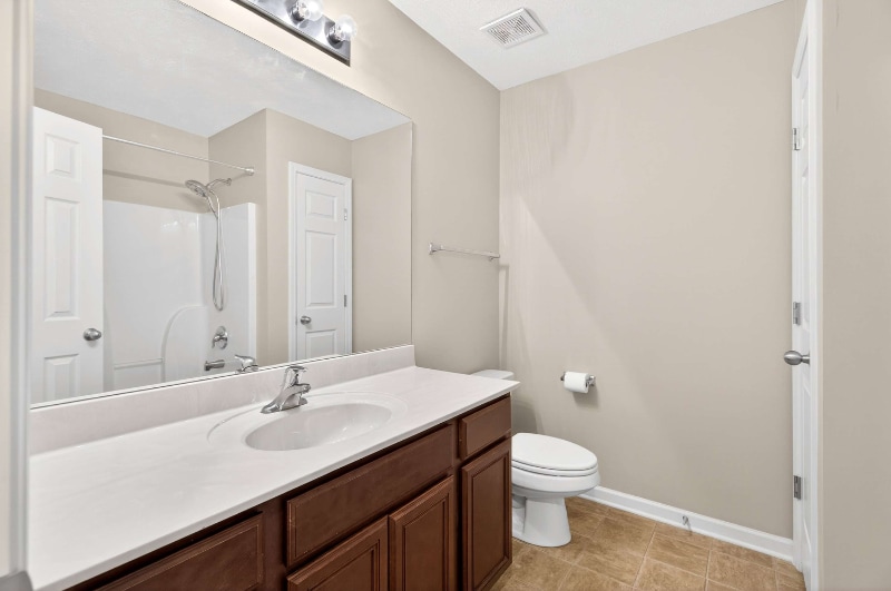 Building Photo - 1036 Harold Lee Dr