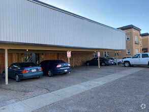 Building Photo - 1617 S Van Buren St