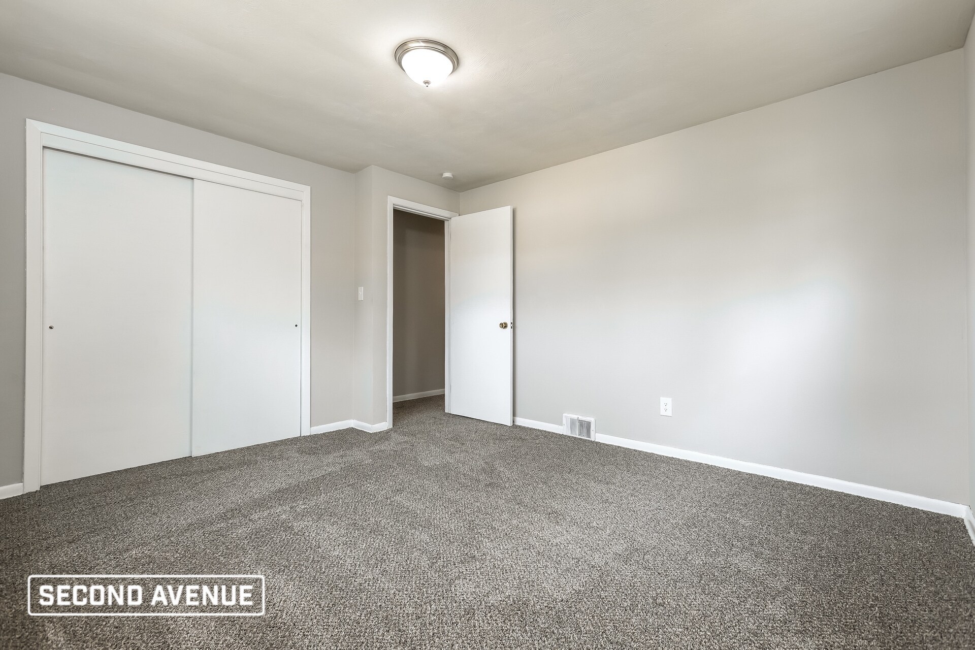 Building Photo - 14080 Lexington Pl