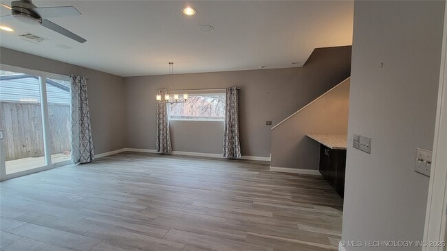 Building Photo - 1430 S Quincy Ave